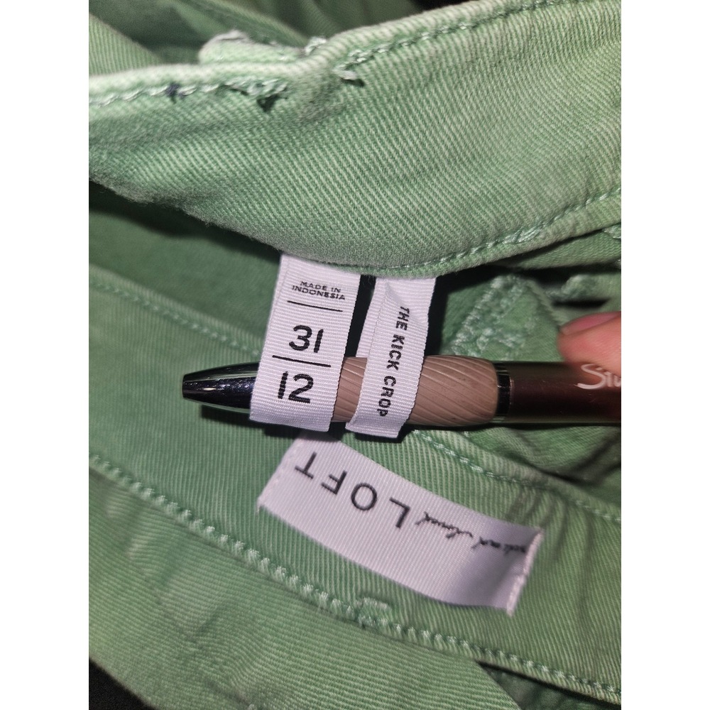 Loft The Kick Crop Green High Rise Flared Jeans Size 31 12 Made and Loved - Picture 8 of 12